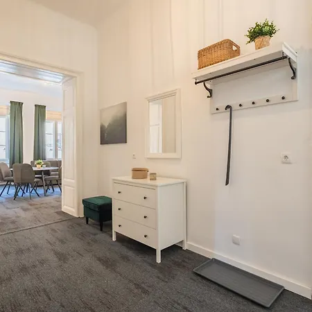 Apartment Whats *
